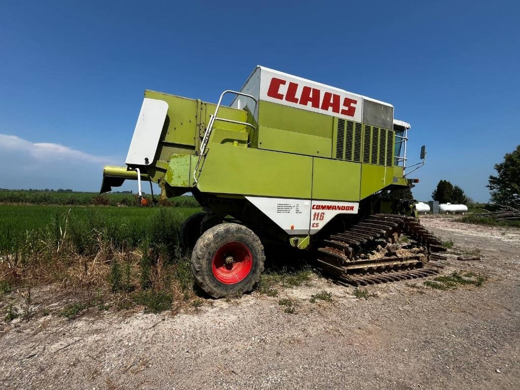 Claas COMMANDOR 116 CS RISO - Derliaus nuėmimo kombainas: foto 2 Claas COMMANDOR 116 CS RISO - Derliaus nuėmimo kombainas: foto 2