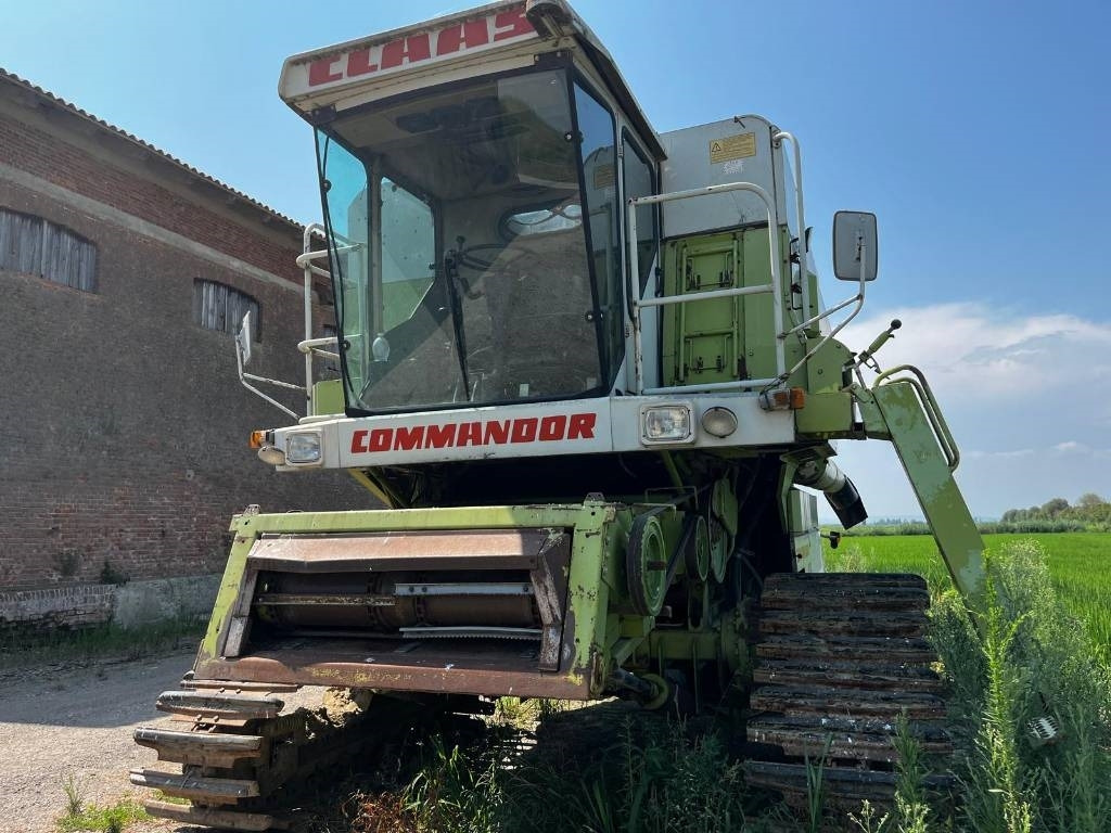 Claas COMMANDOR 116 CS RISO - Derliaus nuėmimo kombainas: foto 4 Claas COMMANDOR 116 CS RISO - Derliaus nuėmimo kombainas: foto 4