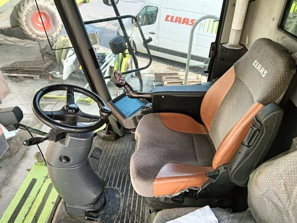 Claas Lexion 570 - Derliaus nuėmimo kombainas: foto 5 Claas Lexion 570 - Derliaus nuėmimo kombainas: foto 5