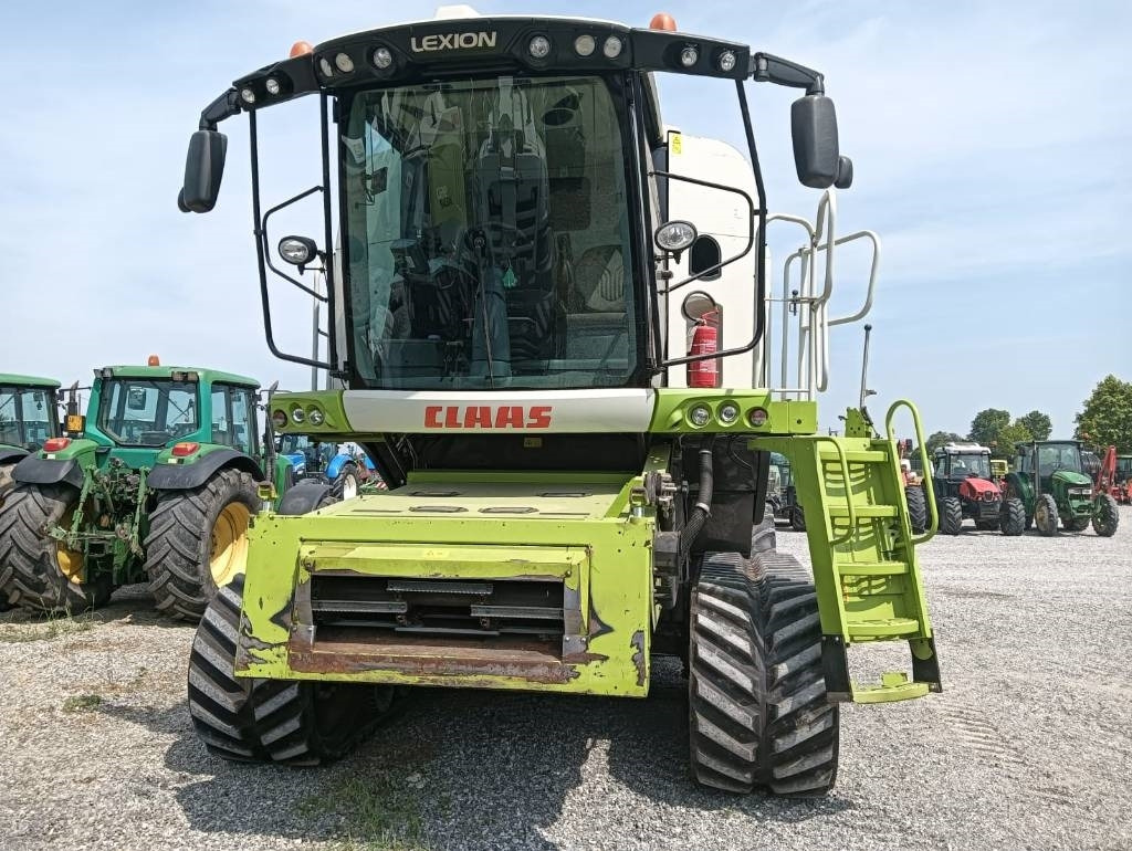 Claas Lexion 760 TT - Derliaus nuėmimo kombainas: foto 2 Claas Lexion 760 TT - Derliaus nuėmimo kombainas: foto 2