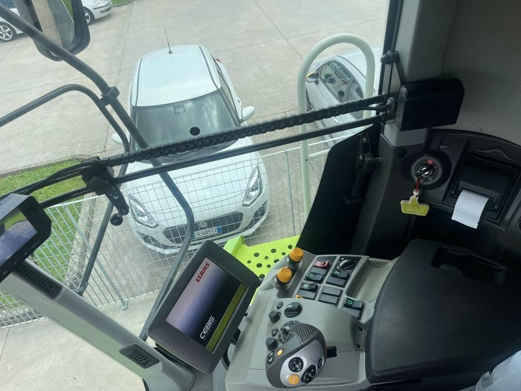 Claas Lexion 760 TT - Derliaus nuėmimo kombainas: foto 5 Claas Lexion 760 TT - Derliaus nuėmimo kombainas: foto 5