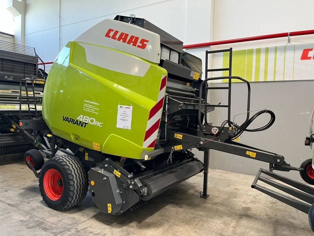 Claas Variant 480 RC - Ruloninis presas: foto 1 Claas Variant 480 RC - Ruloninis presas: foto 1