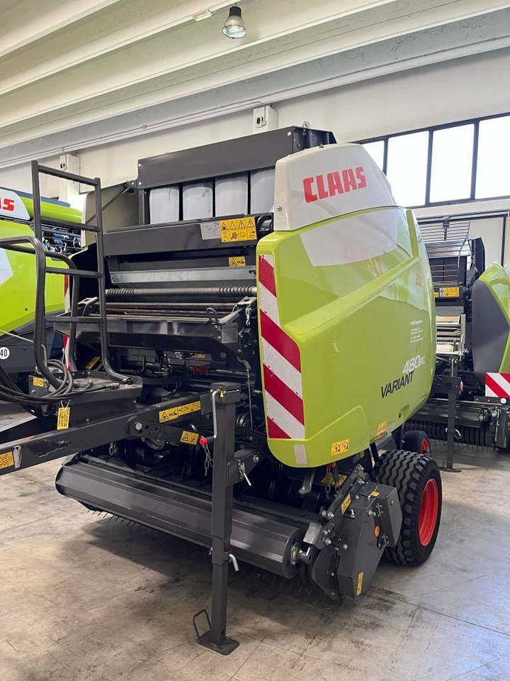 Claas Variant 480 RC - Ruloninis presas: foto 4 Claas Variant 480 RC - Ruloninis presas: foto 4
