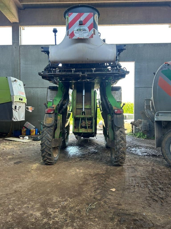Grim GT 7 - Savaeigis purkštuvas: foto 4 Grim GT 7 - Savaeigis purkštuvas: foto 4