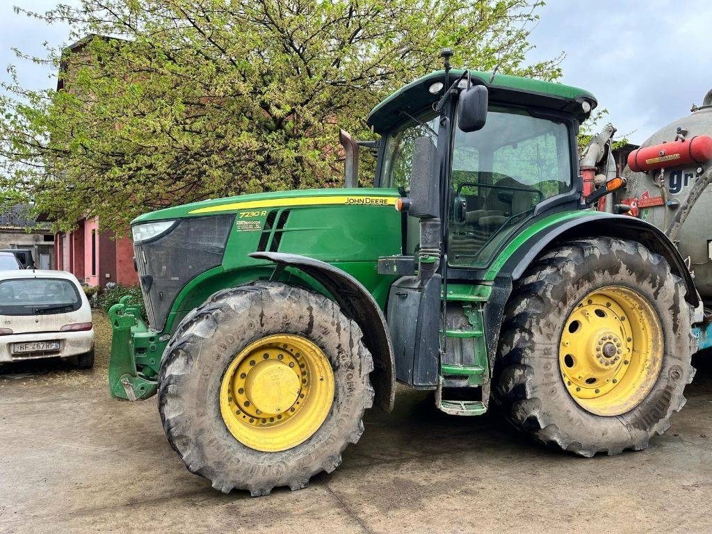 John Deere 7230 R - Traktorius: foto 2 John Deere 7230 R - Traktorius: foto 2