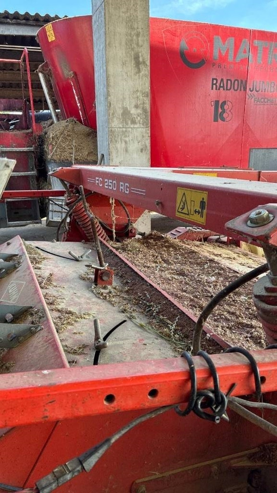 Kuhn FC 250 R G - Šienapjovė: foto 4 Kuhn FC 250 R G - Šienapjovė: foto 4