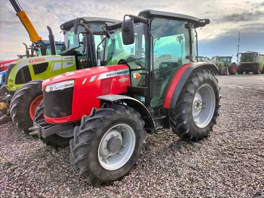 Massey Ferguson 4709 - Traktorius: foto 2 Massey Ferguson 4709 - Traktorius: foto 2