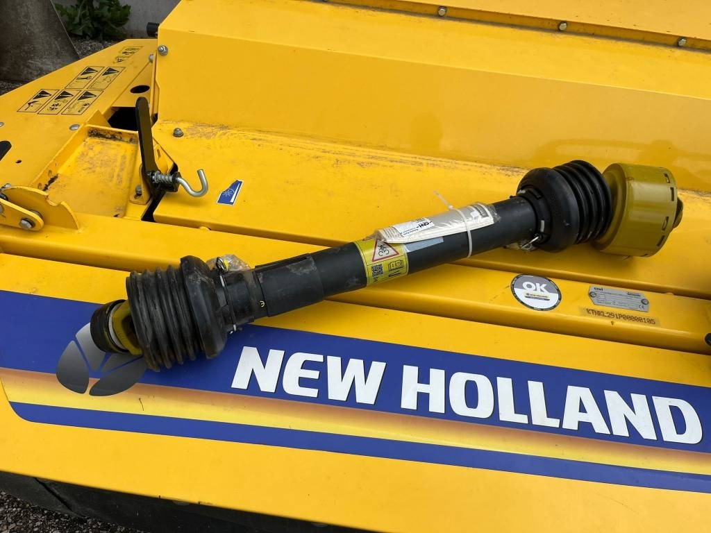 New Holland DISCOCUTTER 320 P - Šienapjovė: foto 4 New Holland DISCOCUTTER 320 P - Šienapjovė: foto 4