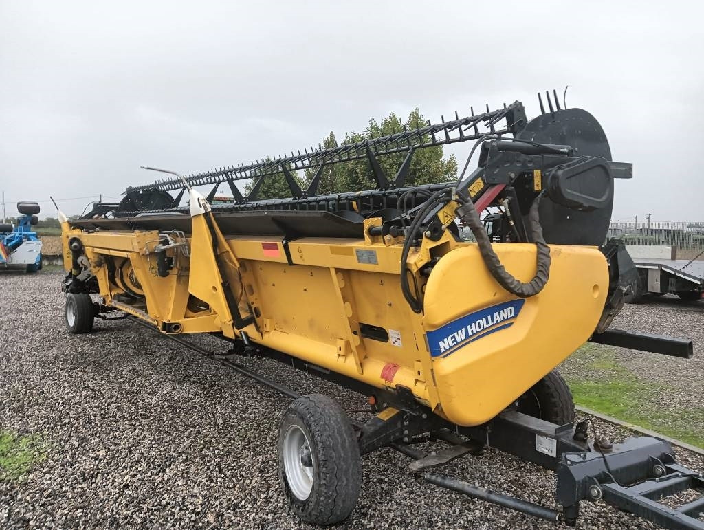 New Holland SOIA A TAPPETI FLEX 9 MT - Įranga už kombainai: foto 4 New Holland SOIA A TAPPETI FLEX 9 MT - Įranga už kombainai: foto 4