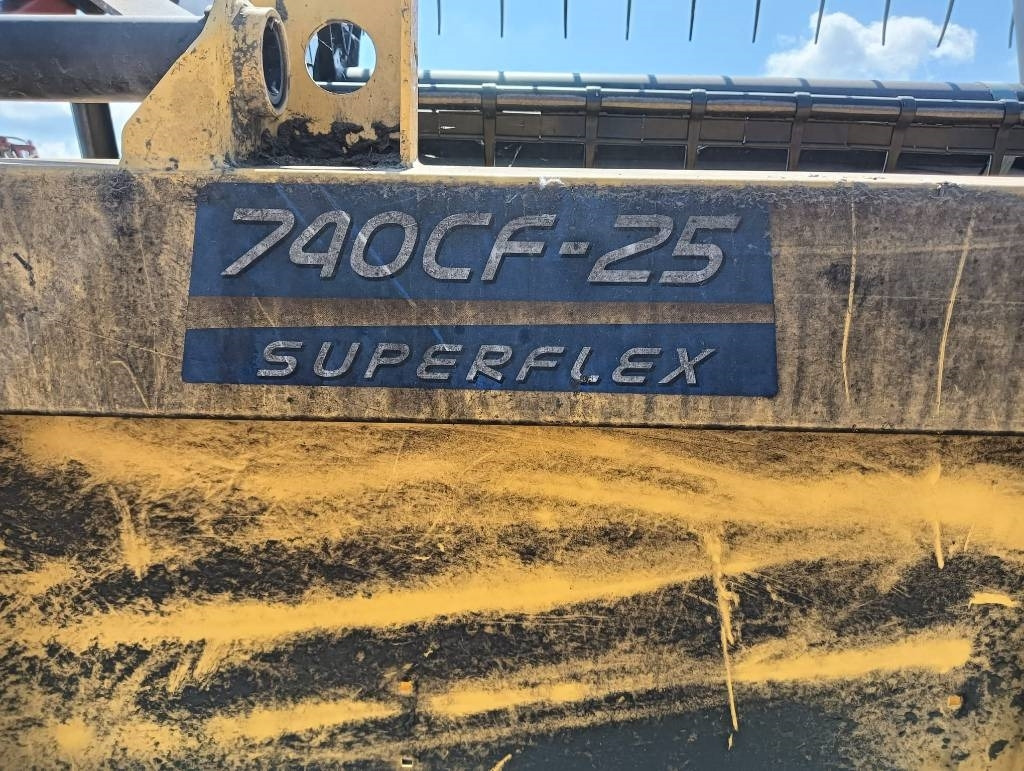 New Holland SOIA FLEX 7 MT - Įranga už kombainai: foto 3 New Holland SOIA FLEX 7 MT - Įranga už kombainai: foto 3