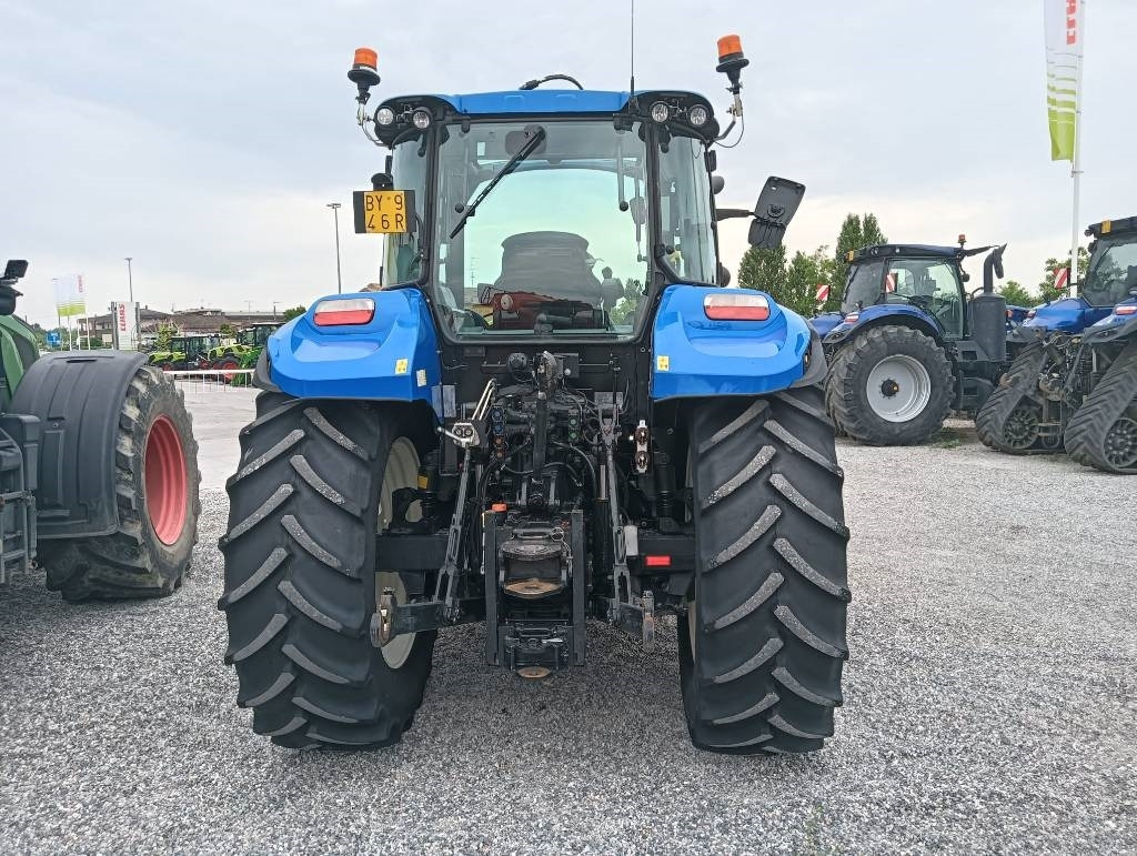 Traktorius New Holland T 5.120: foto 9