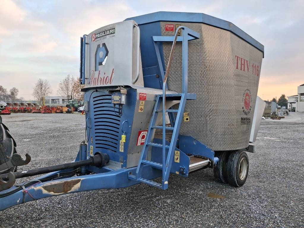 PAGLIARI Thv 116 - Pašarų maišytuvas: foto 2 PAGLIARI Thv 116 - Pašarų maišytuvas: foto 2