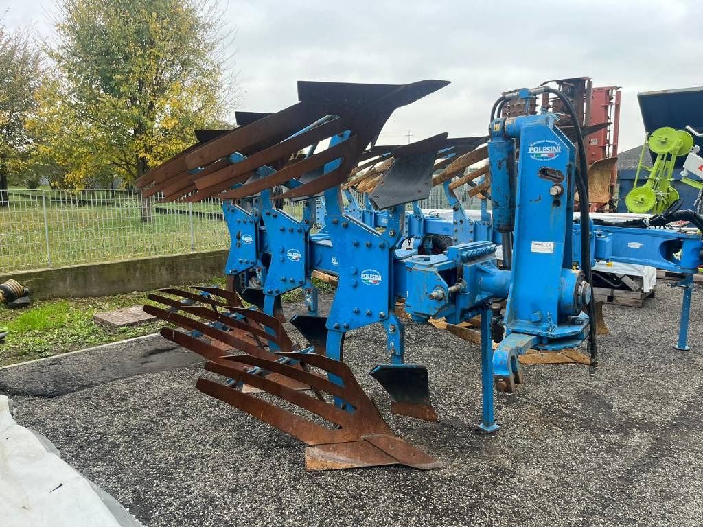 Polesini TRIVOMERE TRV6 - Plūgas: foto 1 Polesini TRIVOMERE TRV6 - Plūgas: foto 1