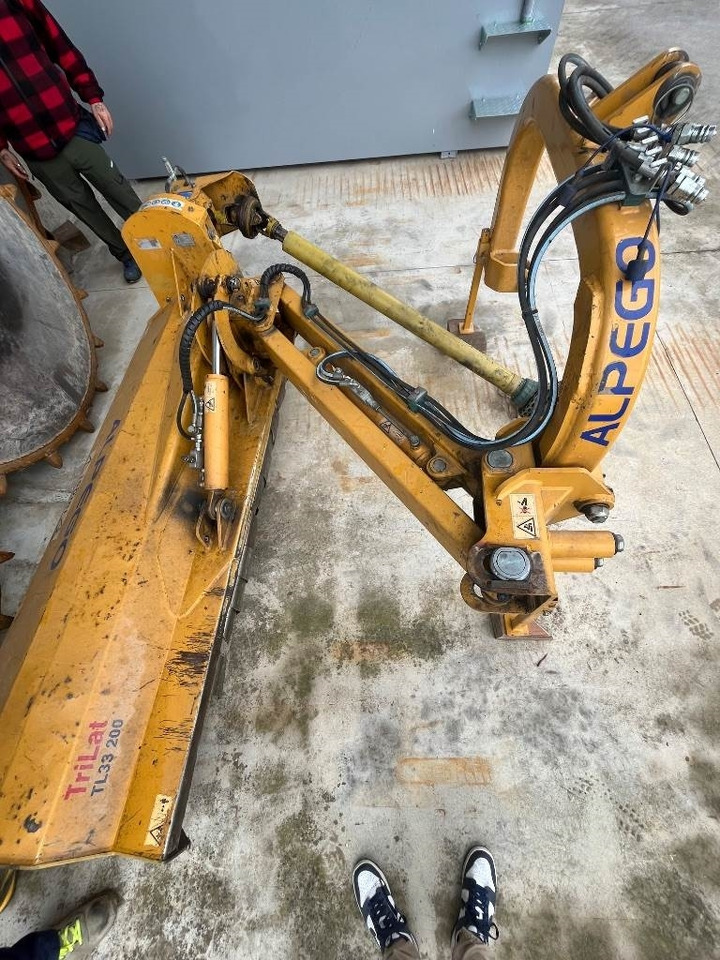 Alpego TL33 200  - Žemės ūkio technika: foto 5 Alpego TL33 200  - Žemės ūkio technika: foto 5