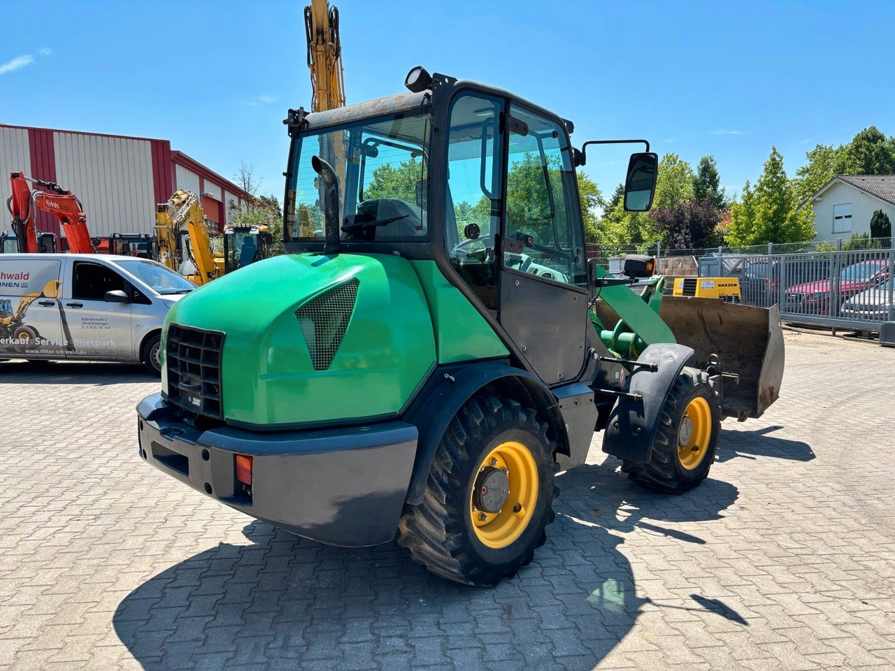 Komatsu WA70-5 - Ratinis krautuvas: foto 2 Komatsu WA70-5 - Ratinis krautuvas: foto 2