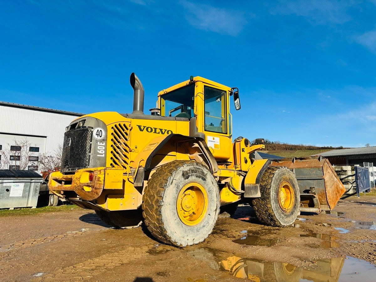 Volvo L60E - Ratinis krautuvas: foto 2 Volvo L60E - Ratinis krautuvas: foto 2