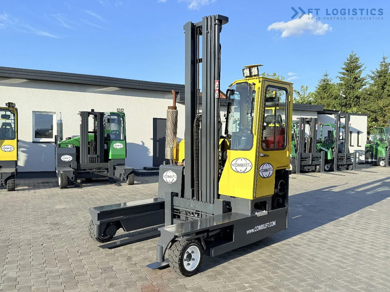 Combilift C3000 / GAS / TRIPLEX – 7500MM / SIDESHIFT / FORK POSITIONER / FREE LIFT / FULL HEATED CABIN / ONLY 7868 HOURS / CONDITION – LIK - Šakinis krautuvas su privažiavimu iš keturių pusių: foto 1 Combilift C3000 / GAS / TRIPLEX – 7500MM / SIDESHIFT / FORK POSITIONER / FREE LIFT / FULL HEATED CABIN / ONLY 7868 HOURS / CONDITION – LIK - Šakinis krautuvas su privažiavimu iš keturių pusių: foto 1