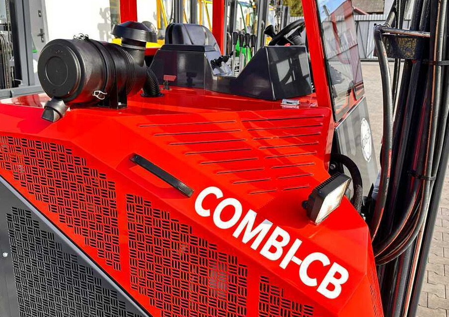 Combilift C3000CB / LPG / TRIPLEX / 5500MM / FREE LIFT / SIDE SHIFT + FORK POSITIONER / LIKE NEW - Šakinis krautuvas su privažiavimu iš keturių pusių: foto 5 Combilift C3000CB / LPG / TRIPLEX / 5500MM / FREE LIFT / SIDE SHIFT + FORK POSITIONER / LIKE NEW - Šakinis krautuvas su privažiavimu iš keturių pusių: foto 5