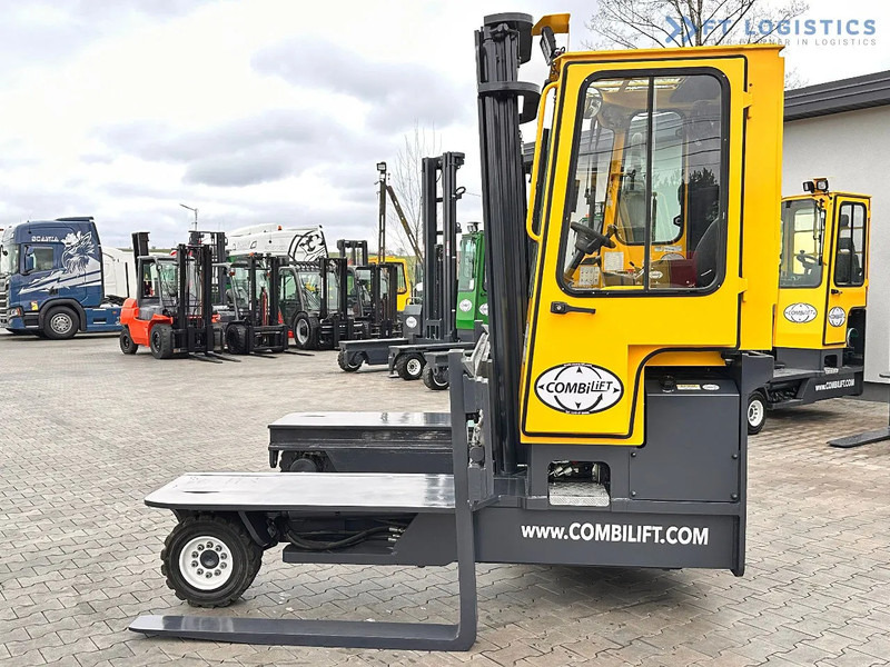Combilift C4500 / DUPLEX / 4050MM / DIESEL / WIDE POSITIONER / FREE LIFT C4500 / DUPLEX / 4050MM / DIESEL / WIDE POSITIONER / FREE LIFT - Šakinis krautuvas su privažiavimu iš keturių pusių: foto 3 Combilift C4500 / DUPLEX / 4050MM / DIESEL / WIDE POSITIONER / FREE LIFT C4500 / DUPLEX / 4050MM / DIESEL / WIDE POSITIONER / FREE LIFT - Šakinis krautuvas su privažiavimu iš keturių pusių: foto 3