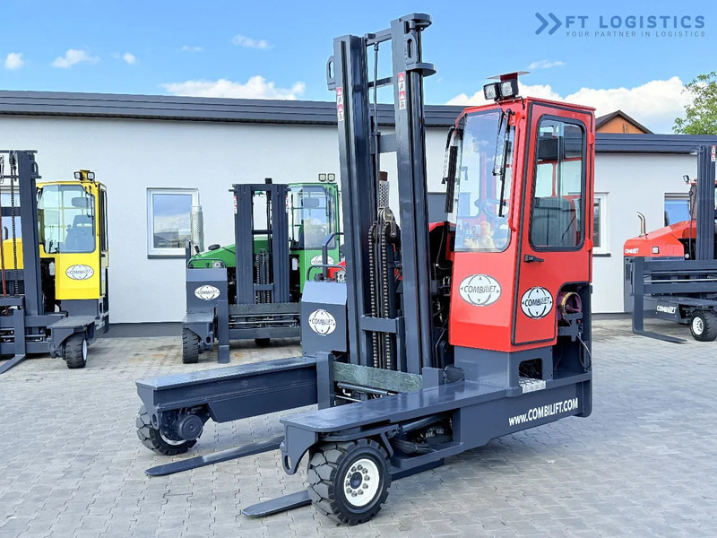 Combilift C4500 / GAS / DUPLEX - 4500MM / POSITIONER / FREE LIFT / FULL CABIN / ONLY 6178H / CONDITION - LIKE NEW! C4500 / GAS / DUPLEX - - Šakinis krautuvas su privažiavimu iš keturių pusių: foto 1 Combilift C4500 / GAS / DUPLEX - 4500MM / POSITIONER / FREE LIFT / FULL CABIN / ONLY 6178H / CONDITION - LIKE NEW! C4500 / GAS / DUPLEX - - Šakinis krautuvas su privažiavimu iš keturių pusių: foto 1