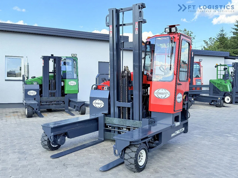 Combilift C4500 / GAS / DUPLEX - 4500MM / POSITIONER / FREE LIFT / FULL CABIN / ONLY 6178H / CONDITION - LIKE NEW! C4500 / GAS / DUPLEX - - Šakinis krautuvas su privažiavimu iš keturių pusių: foto 4 Combilift C4500 / GAS / DUPLEX - 4500MM / POSITIONER / FREE LIFT / FULL CABIN / ONLY 6178H / CONDITION - LIKE NEW! C4500 / GAS / DUPLEX - - Šakinis krautuvas su privažiavimu iš keturių pusių: foto 4