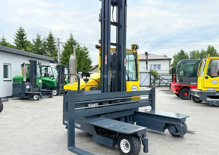 Combilift C5000 / TRIPLEX 7500MM / WIDE FORK POSITIONER / FREE LIFT / NEW TYRES / HEATED CABIN - Šakinis krautuvas su privažiavimu iš keturių pusių: foto 4 Combilift C5000 / TRIPLEX 7500MM / WIDE FORK POSITIONER / FREE LIFT / NEW TYRES / HEATED CABIN - Šakinis krautuvas su privažiavimu iš keturių pusių: foto 4