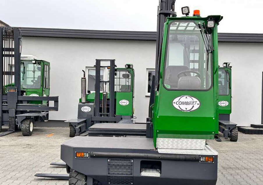 Combilift C5000SL / DIESEL / 4500MM / DUPLEX / CABIN / PLATFORMS / LIKE NEW - Šoninis krautuvas: foto 5 Combilift C5000SL / DIESEL / 4500MM / DUPLEX / CABIN / PLATFORMS / LIKE NEW - Šoninis krautuvas: foto 5