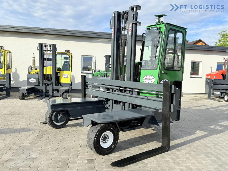 Combilift C5000XL / DIESEL / DUPLEX - 4000MM / WIDE FORK POSITIONER 3350MM / FULL HEATED CABIN / ONLY 6453H / CONDITION - LIKE NEW! C5000X - Šakinis krautuvas su privažiavimu iš keturių pusių: foto 3 Combilift C5000XL / DIESEL / DUPLEX - 4000MM / WIDE FORK POSITIONER 3350MM / FULL HEATED CABIN / ONLY 6453H / CONDITION - LIKE NEW! C5000X - Šakinis krautuvas su privažiavimu iš keturių pusių: foto 3