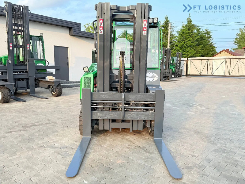 Combilift COMBILIFT C4000CB – TRIPLEX 5200mm – Year 2017 – LPG – FREE LIFT – SIDESHIFT – FORK POSITIONER – CONDITION 5/5 COMBILIFT C4000CB - Šakinis krautuvas su privažiavimu iš keturių pusių: foto 4 Combilift COMBILIFT C4000CB – TRIPLEX 5200mm – Year 2017 – LPG – FREE LIFT – SIDESHIFT – FORK POSITIONER – CONDITION 5/5 COMBILIFT C4000CB - Šakinis krautuvas su privažiavimu iš keturių pusių: foto 4