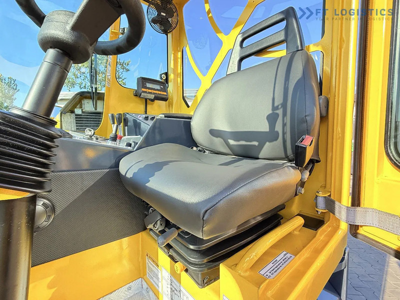 Šakinis krautuvas su privažiavimu iš keturių pusių Combilift Combilift C5000 / DIESEL / TRIPLEX 6000MM / FREE LIFT / FORK POSITIONER / BUILT-IN SCALE / HEATING / FULL CABIN / PERFECT CONDIT: foto 16 Šakinis krautuvas su privažiavimu iš keturių pusių Combilift Combilift C5000 / DIESEL / TRIPLEX 6000MM / FREE LIFT / FORK POSITIONER / BUILT-IN SCALE / HEATING / FULL CABIN / PERFECT CONDIT: foto 16