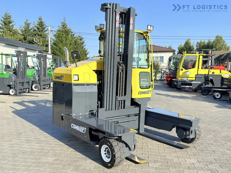 Šakinis krautuvas su privažiavimu iš keturių pusių Combilift Combilift C5000 / DIESEL / TRIPLEX 6000MM / FREE LIFT / FORK POSITIONER / BUILT-IN SCALE / HEATING / FULL CABIN / PERFECT CONDIT: foto 8 Šakinis krautuvas su privažiavimu iš keturių pusių Combilift Combilift C5000 / DIESEL / TRIPLEX 6000MM / FREE LIFT / FORK POSITIONER / BUILT-IN SCALE / HEATING / FULL CABIN / PERFECT CONDIT: foto 8