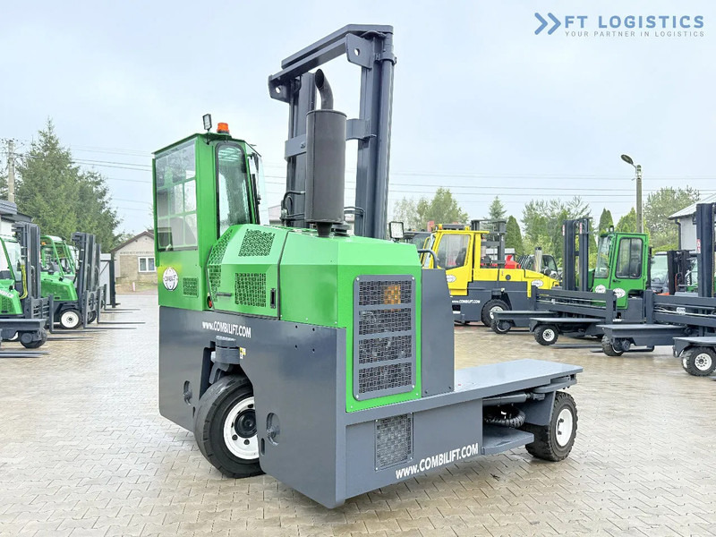 Combilift Combilift C8000 2018 GAS DUPLEX FREE LIFT Combilift C8000 2018 GAS DUPLEX FREE LIFT - Šakinis krautuvas su privažiavimu iš keturių pusių: foto 2 Combilift Combilift C8000 2018 GAS DUPLEX FREE LIFT Combilift C8000 2018 GAS DUPLEX FREE LIFT - Šakinis krautuvas su privažiavimu iš keturių pusių: foto 2