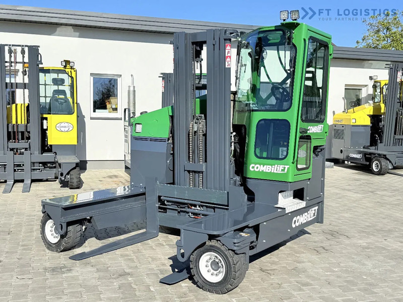 Combilift Combilift FOUR-WAY MULTIDIRECTIONAL FORKLIFT C4500 / DIESEL / TRIPLEX 4900MM / ONLY 4854 HOURS / FORK POSITIONER / FULL CABIN – - Šakinis krautuvas su privažiavimu iš keturių pusių: foto 1 Combilift Combilift FOUR-WAY MULTIDIRECTIONAL FORKLIFT C4500 / DIESEL / TRIPLEX 4900MM / ONLY 4854 HOURS / FORK POSITIONER / FULL CABIN – - Šakinis krautuvas su privažiavimu iš keturių pusių: foto 1