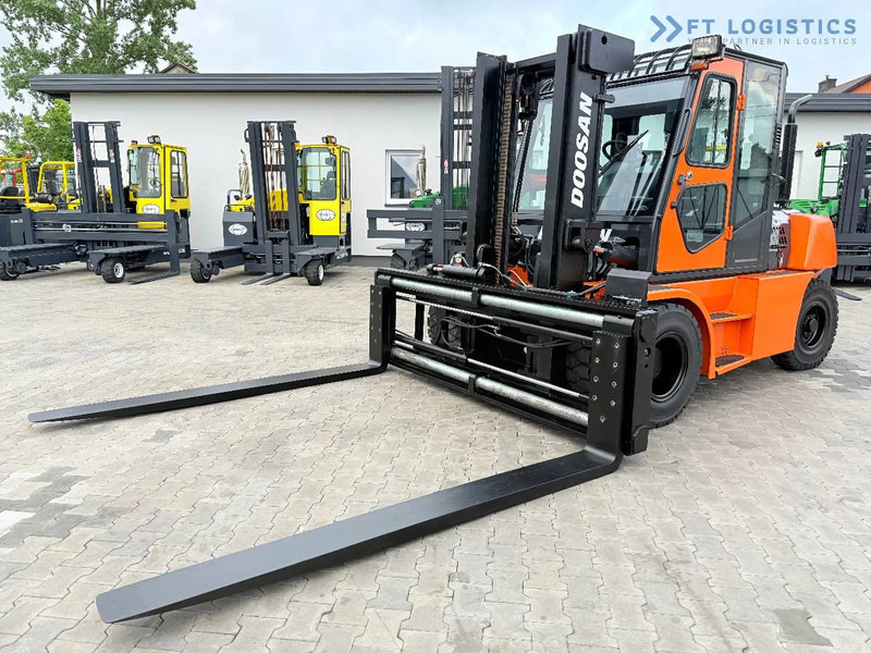 Doosan DOOSAN / DUPLEX 3000MM / SIDE SHIFT / FORK POSITIONER / 2500MM FORKS / 7000KG / CABIN / LIKE NEW DOOSAN / DUPLEX 3000MM / SIDE S - Dyzelinis krautuvas: foto 1 Doosan DOOSAN / DUPLEX 3000MM / SIDE SHIFT / FORK POSITIONER / 2500MM FORKS / 7000KG / CABIN / LIKE NEW DOOSAN / DUPLEX 3000MM / SIDE S - Dyzelinis krautuvas: foto 1