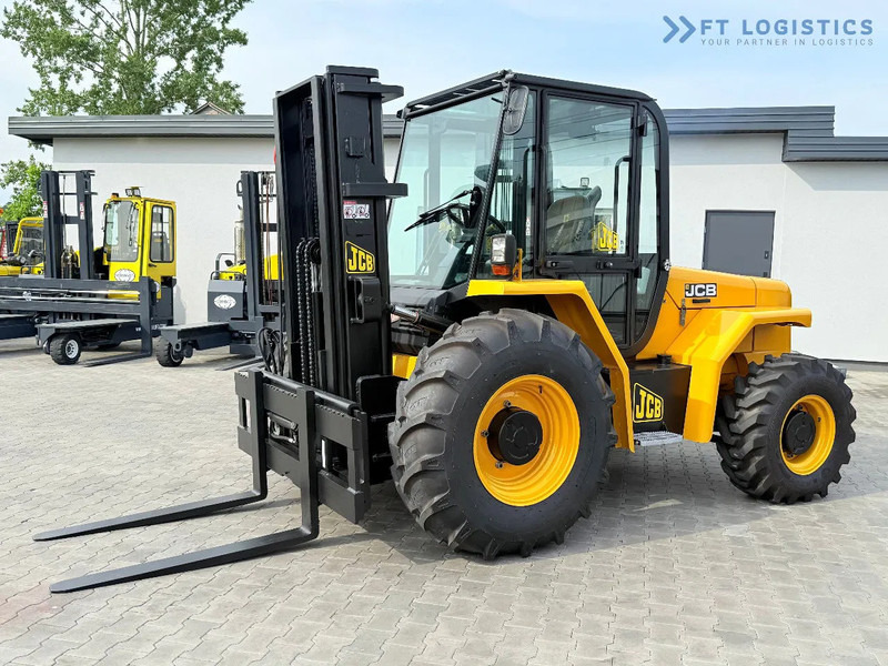 JCB 940 / DIESEL / TRIPLEX 4500MM / FORK POSITIONER / SIDE SHIFT / 4T / NEW TYRES / LIKE NEW 940 / DIESEL / TRIPLEX 4500MM / FORK PO - Krautuvas-visureigis: foto 2 JCB 940 / DIESEL / TRIPLEX 4500MM / FORK POSITIONER / SIDE SHIFT / 4T / NEW TYRES / LIKE NEW 940 / DIESEL / TRIPLEX 4500MM / FORK PO - Krautuvas-visureigis: foto 2