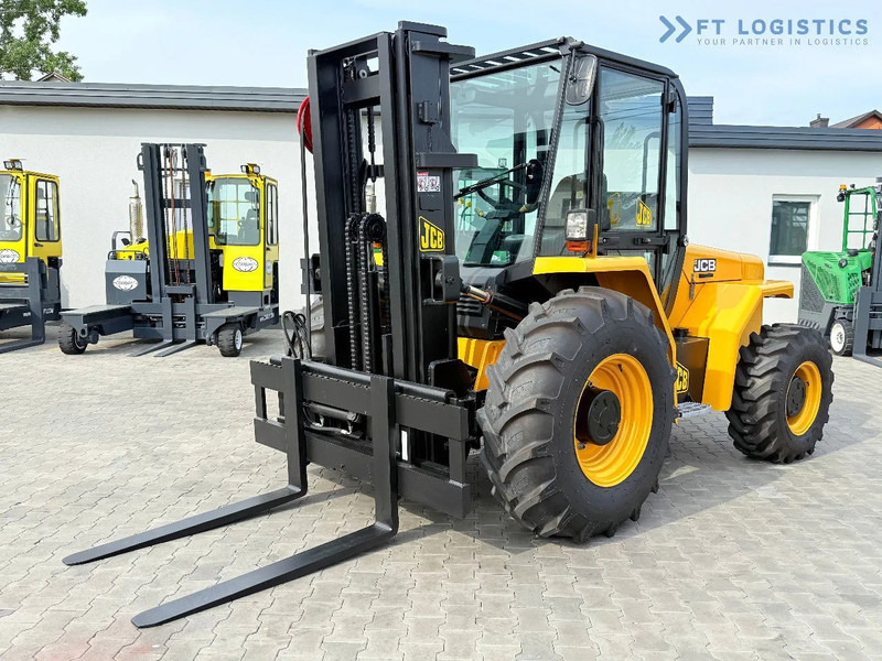JCB 940 / DIESEL / TRIPLEX 4500MM / FORK POSITIONER / SIDE SHIFT / 4T / NEW TYRES / LIKE NEW 940 / DIESEL / TRIPLEX 4500MM / FORK PO - Krautuvas-visureigis: foto 1 JCB 940 / DIESEL / TRIPLEX 4500MM / FORK POSITIONER / SIDE SHIFT / 4T / NEW TYRES / LIKE NEW 940 / DIESEL / TRIPLEX 4500MM / FORK PO - Krautuvas-visureigis: foto 1