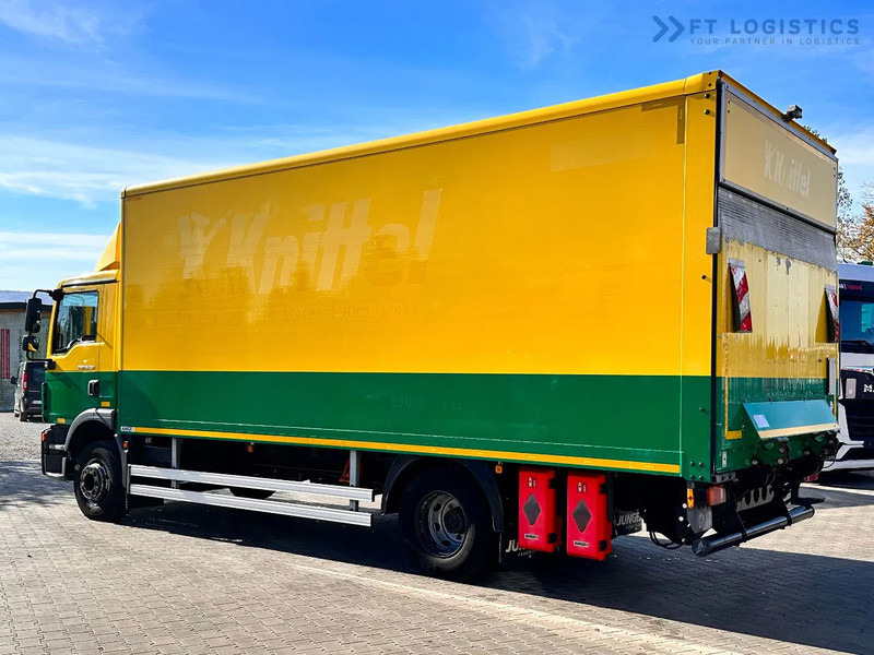 MAN TGM 15.250 MAN TGM 15.250 4X2 / CONTAINER - 16 PALLETS / TAIL LIFT / TIRES 80% / PERFECT CONDITION - Furgonas sunkvežimis: foto 4 MAN TGM 15.250 MAN TGM 15.250 4X2 / CONTAINER - 16 PALLETS / TAIL LIFT / TIRES 80% / PERFECT CONDITION - Furgonas sunkvežimis: foto 4