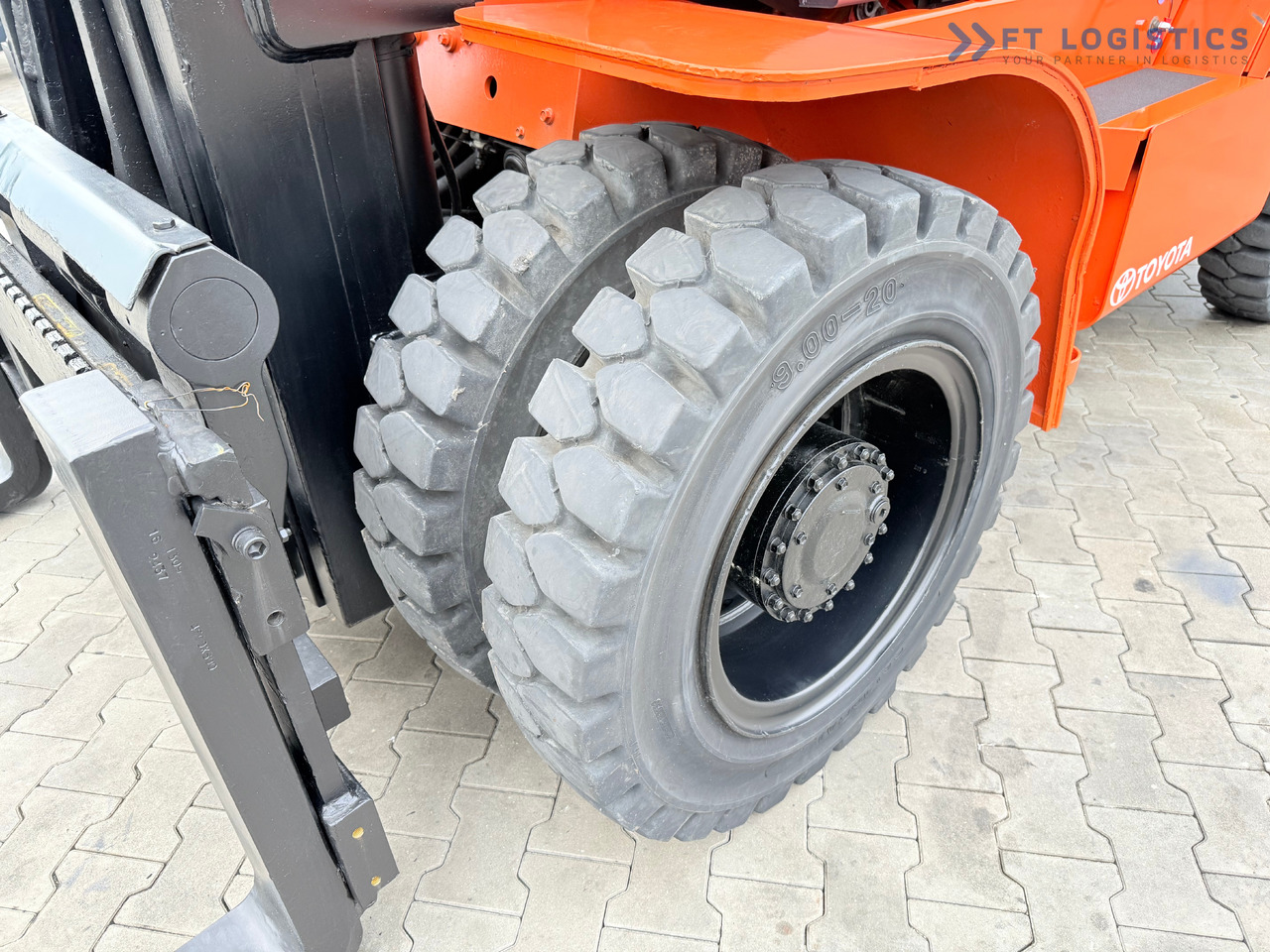 TOYOTA 60-5FD80 / DIESEL / DUPLEX - 4500MM / NEW TYRES / HEATED CABIN / 8 TON / UDT / EXCELLENT CONDITION - Dyzelinis krautuvas: foto 4 TOYOTA 60-5FD80 / DIESEL / DUPLEX - 4500MM / NEW TYRES / HEATED CABIN / 8 TON / UDT / EXCELLENT CONDITION - Dyzelinis krautuvas: foto 4