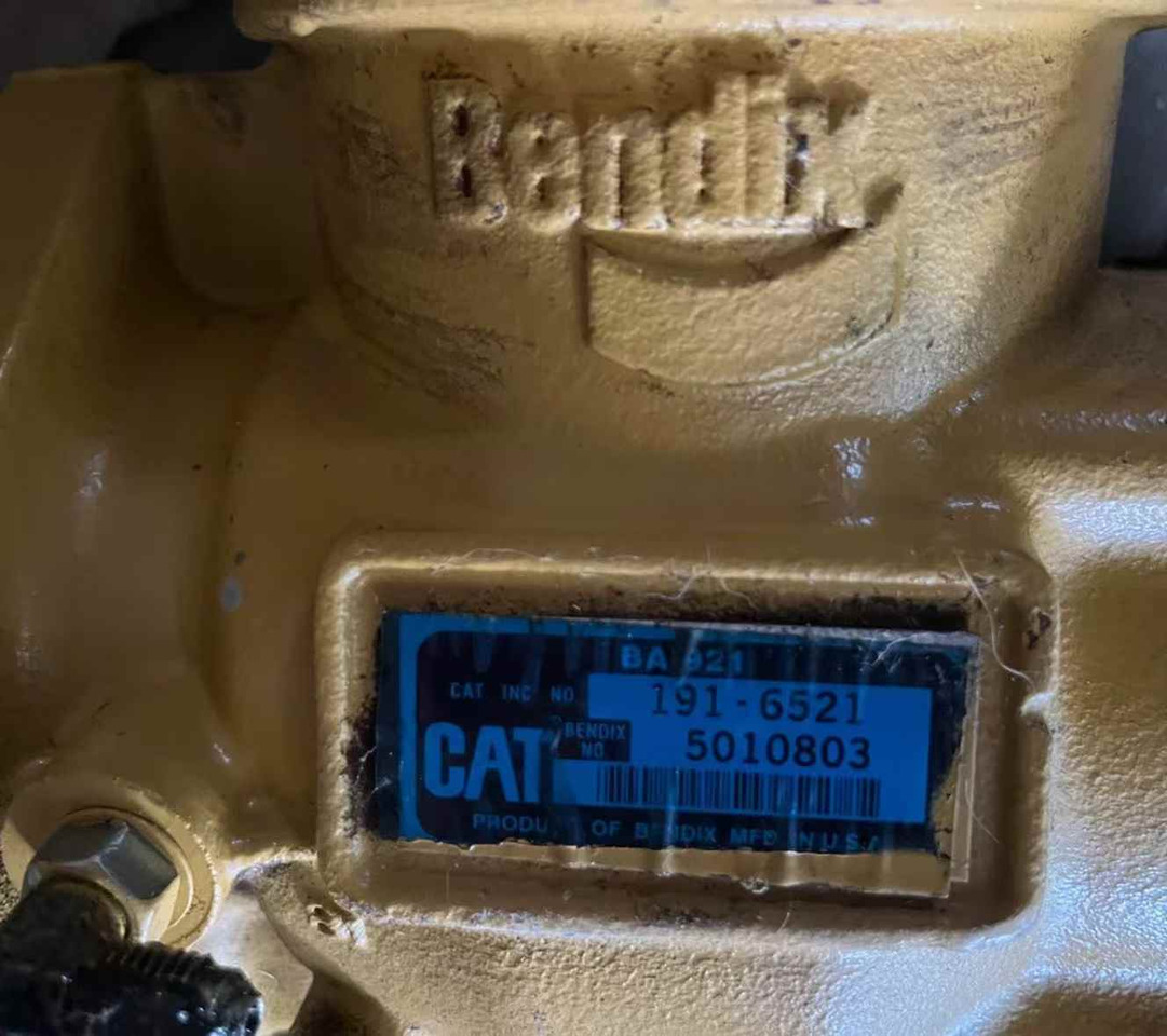 CATERPILLAR 191-6521 - Kondicionieriaus kompresorius - Oro kompresorius: foto 2 CATERPILLAR 191-6521 - Kondicionieriaus kompresorius - Oro kompresorius: foto 2