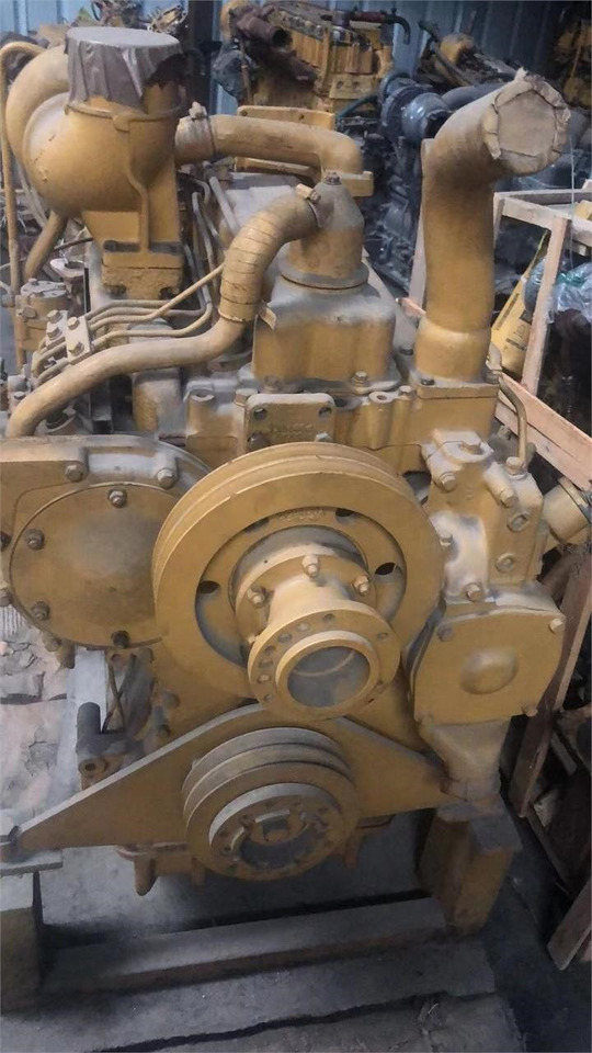 CATERPILLAR 3304DL - Variklis - Ekskavatorius: foto 3 CATERPILLAR 3304DL - Variklis - Ekskavatorius: foto 3