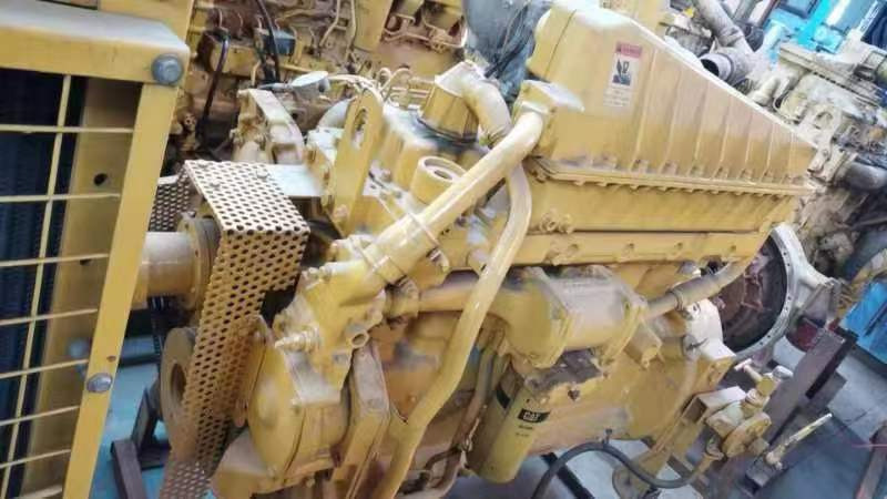 CATERPILLAR 3406 - Variklis - Ekskavatorius: foto 1 CATERPILLAR 3406 - Variklis - Ekskavatorius: foto 1