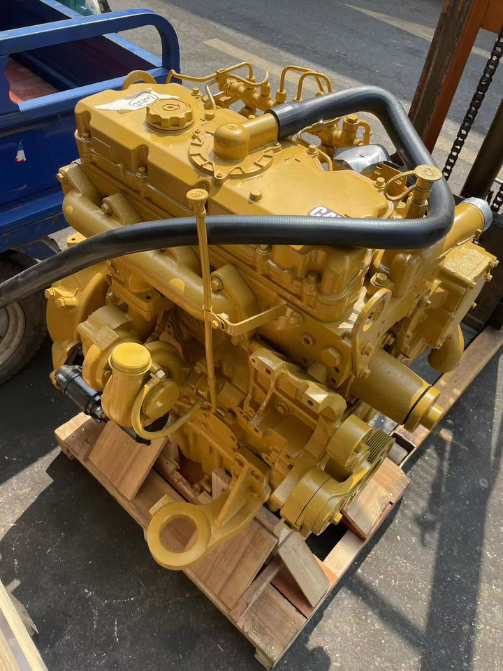 CATERPILLAR C4.4 - Variklis - Ekskavatorius: foto 5 CATERPILLAR C4.4 - Variklis - Ekskavatorius: foto 5