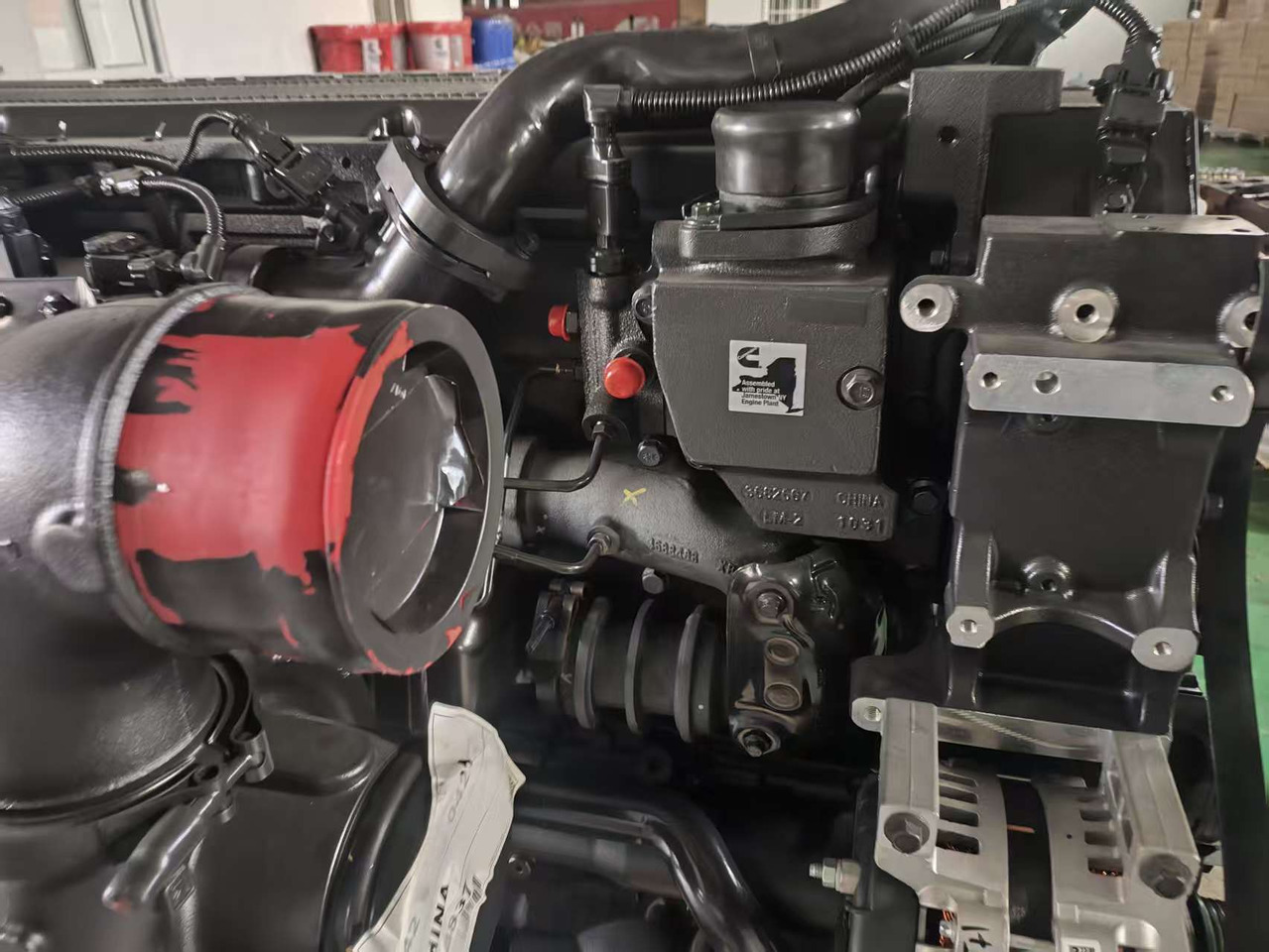 CUMMINS QSX15 - Variklis - Ekskavatorius: foto 2 CUMMINS QSX15 - Variklis - Ekskavatorius: foto 2