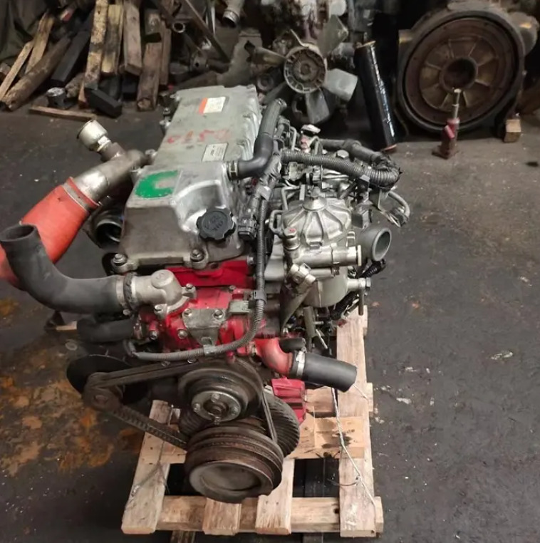 HINO J05E - Variklis - Ekskavatorius: foto 3 HINO J05E - Variklis - Ekskavatorius: foto 3