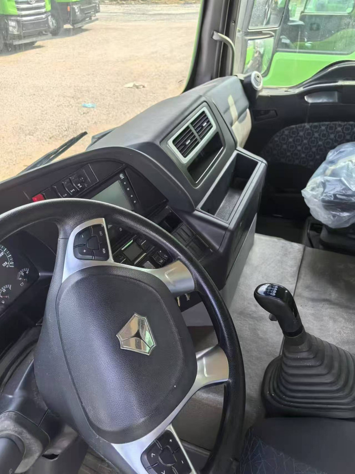 Nauja Savivartis sunkvežimis HOWO HOWO 6*6  dump truck: foto 6