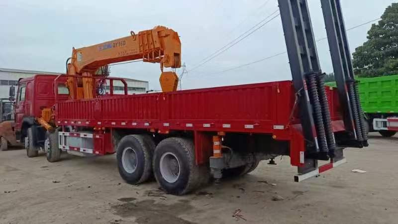 HOWO    XCMG HOWO 375 chassis  ,XCMG QY16D - Sunkvežimis su kranu: foto 4 HOWO    XCMG HOWO 375 chassis  ,XCMG QY16D - Sunkvežimis su kranu: foto 4