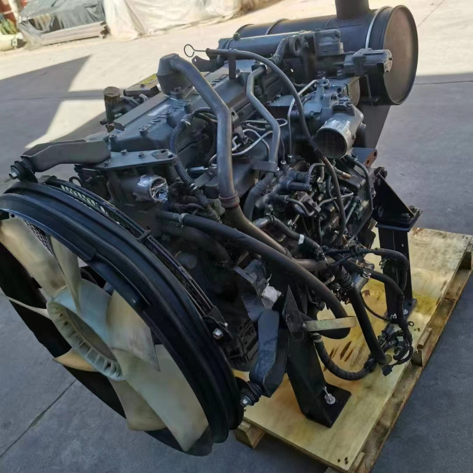 ISUZU 4HK1 - Variklis - Ekskavatorius: foto 1 ISUZU 4HK1 - Variklis - Ekskavatorius: foto 1