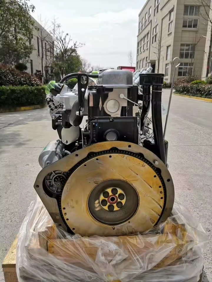 ISUZU C240 - Variklis - Statybinė technika: foto 5 ISUZU C240 - Variklis - Statybinė technika: foto 5