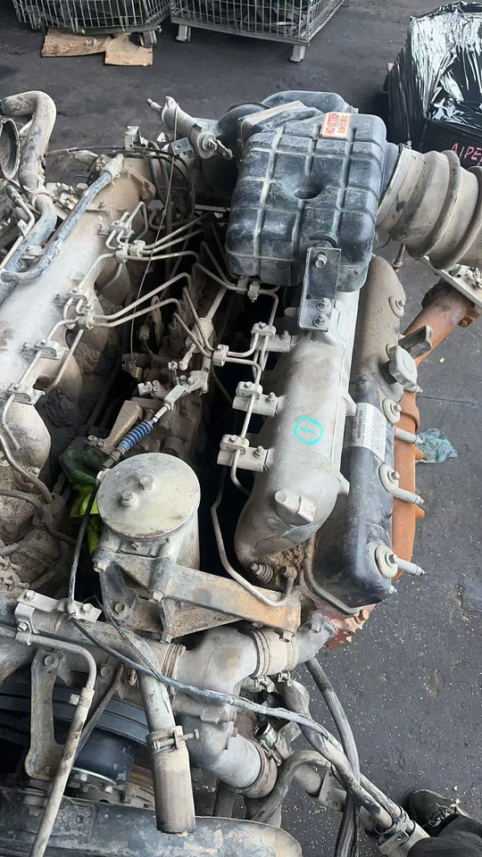 ISUZU ISUZU 6WF1 EURO 2 ENGINE - Variklis - Betonvežis su siurbliu: foto 1 ISUZU ISUZU 6WF1 EURO 2 ENGINE - Variklis - Betonvežis su siurbliu: foto 1