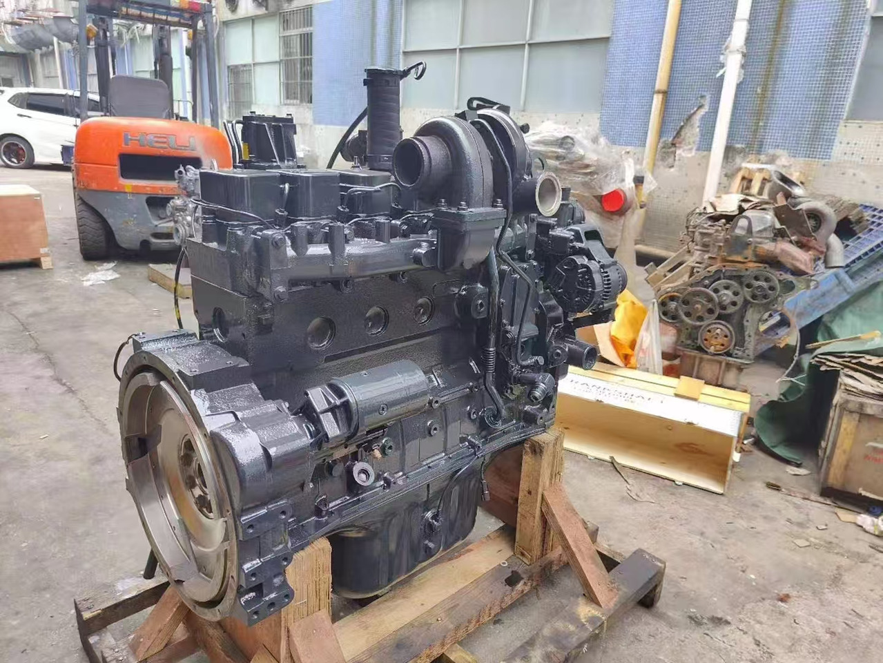 KOMATSU 6D102 - Variklis - Ekskavatorius: foto 3 KOMATSU 6D102 - Variklis - Ekskavatorius: foto 3